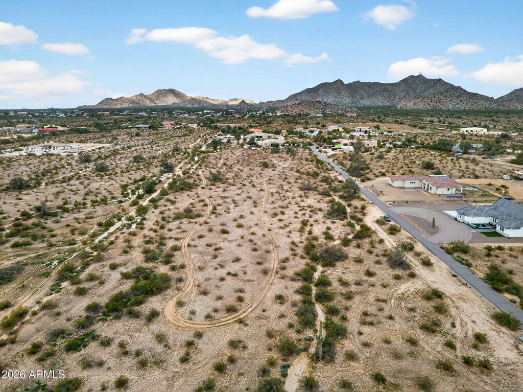 Photo of 9950 N Ginger Way #E, Casa Grande, AZ 85194 (MLS # 6977585)