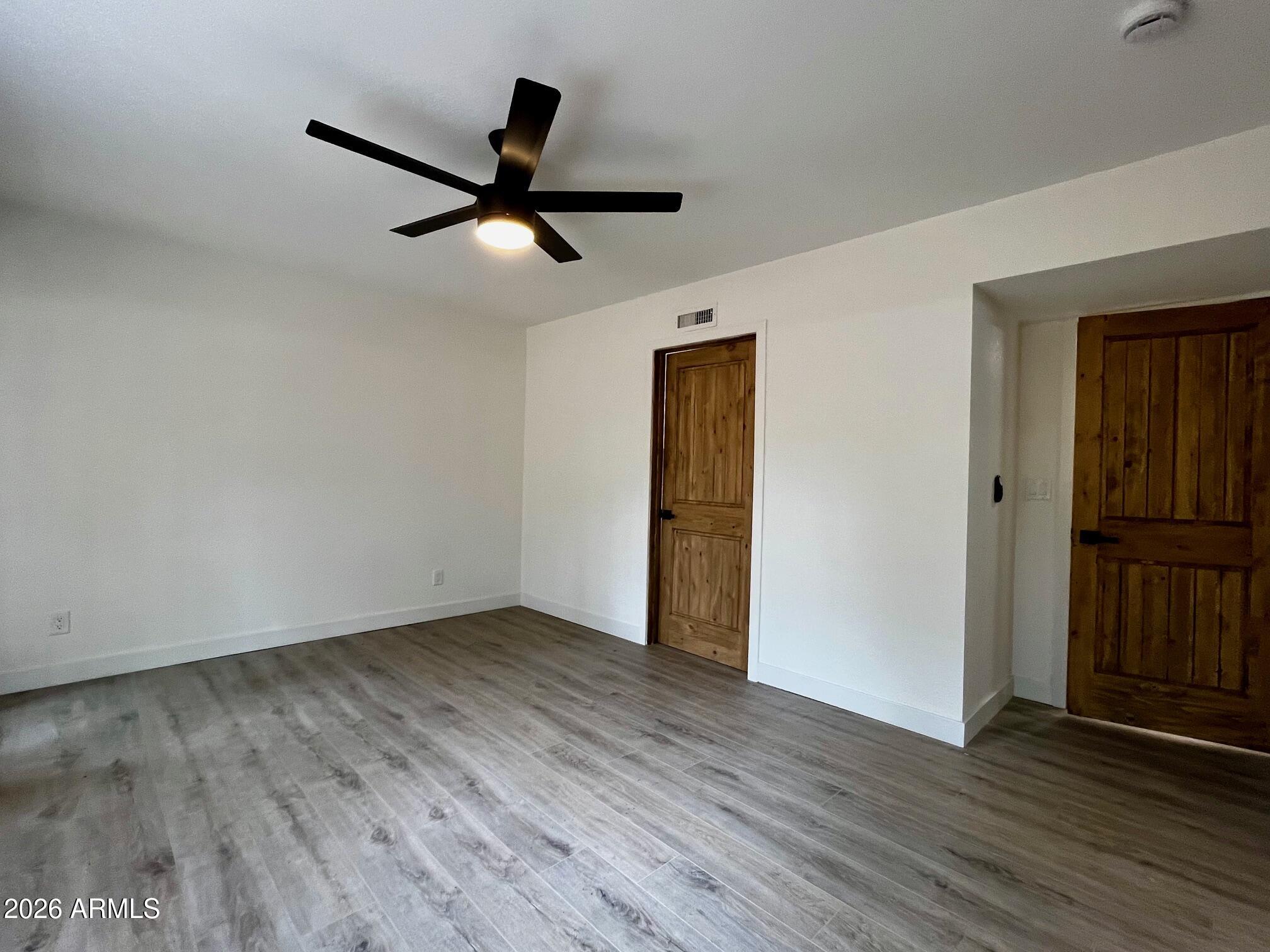 PINETOP LAKES EQUESTRIAN UNIT 1 - Residential