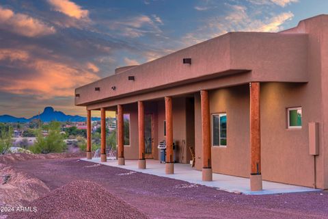 A home in Wickenburg