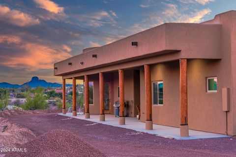 A home in Wickenburg