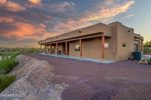 A home in Wickenburg