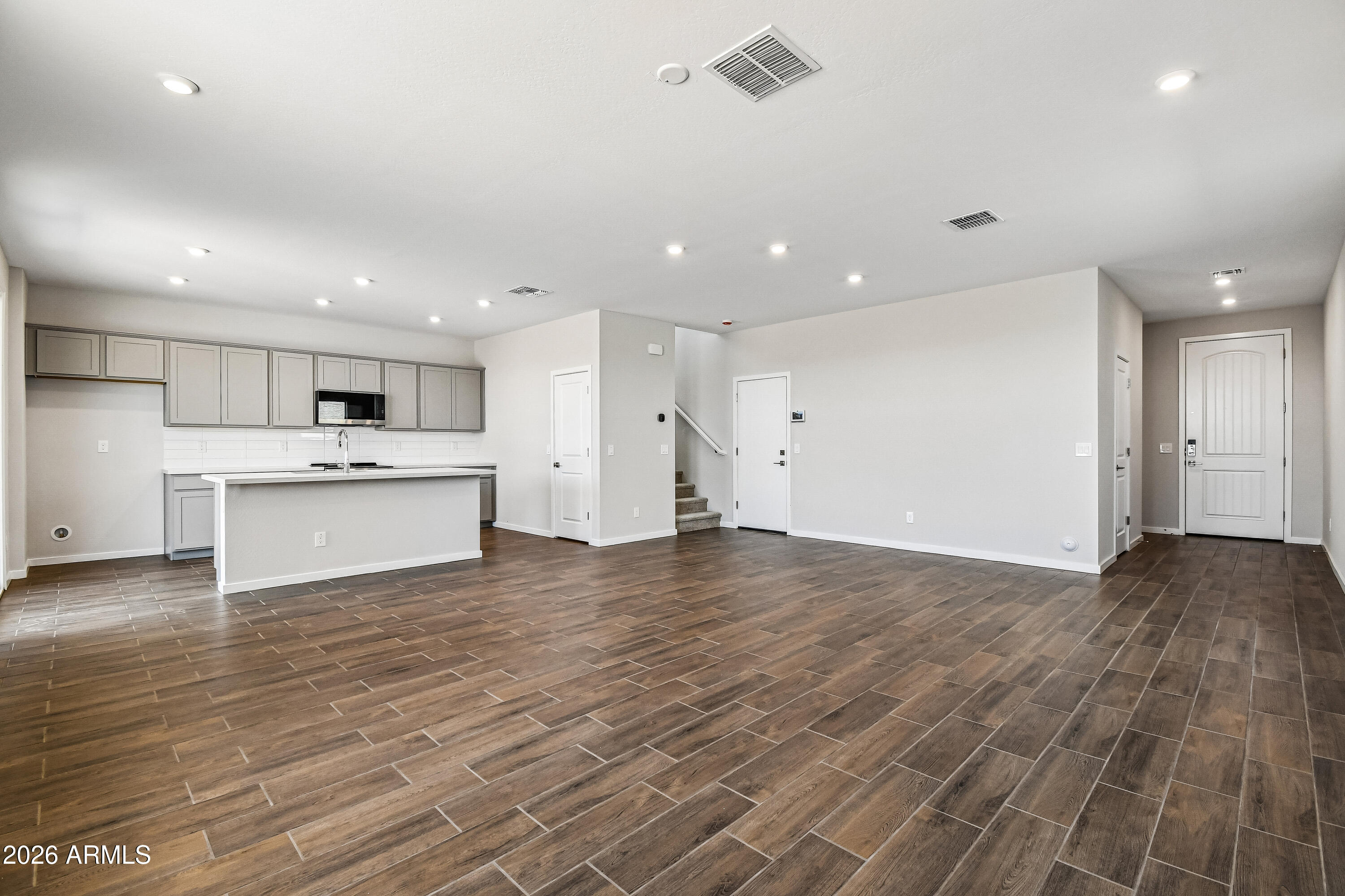 5858 E SIDEOATS Way