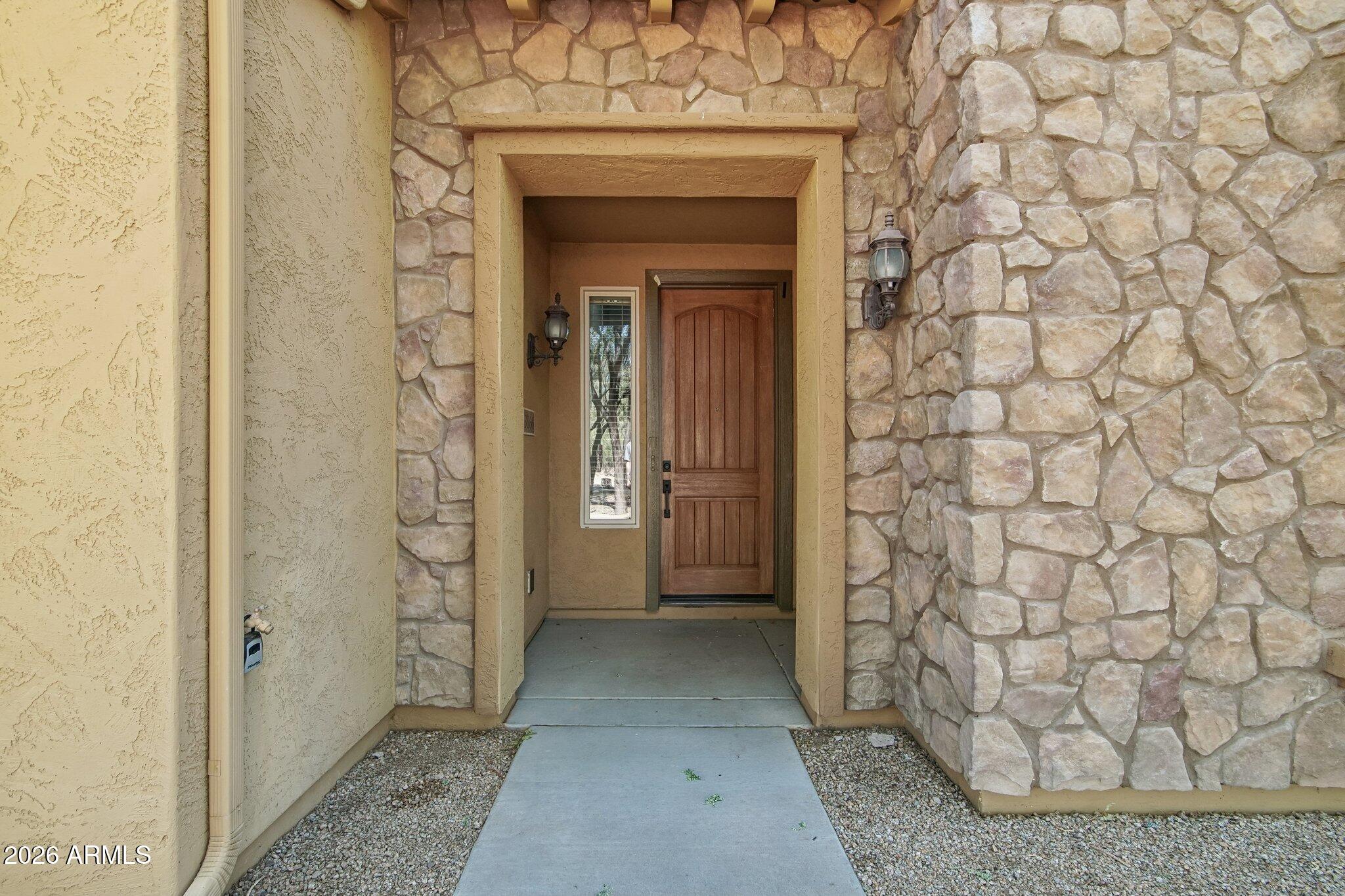 3866 E CAT BALUE Drive