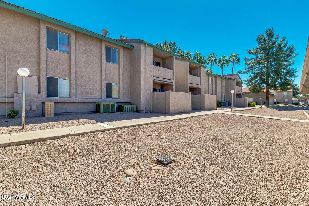 623 W GUADALUPE Road 214