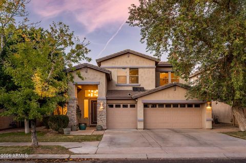 Photo of 2442 E Glass Lane, Phoenix, AZ 85042 (MLS # 6969992)