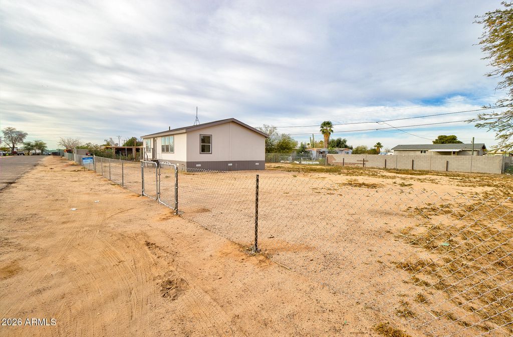 Photo of 5706 N Fuchsia Street, Casa Grande, AZ 85122 (MLS # 6975385)