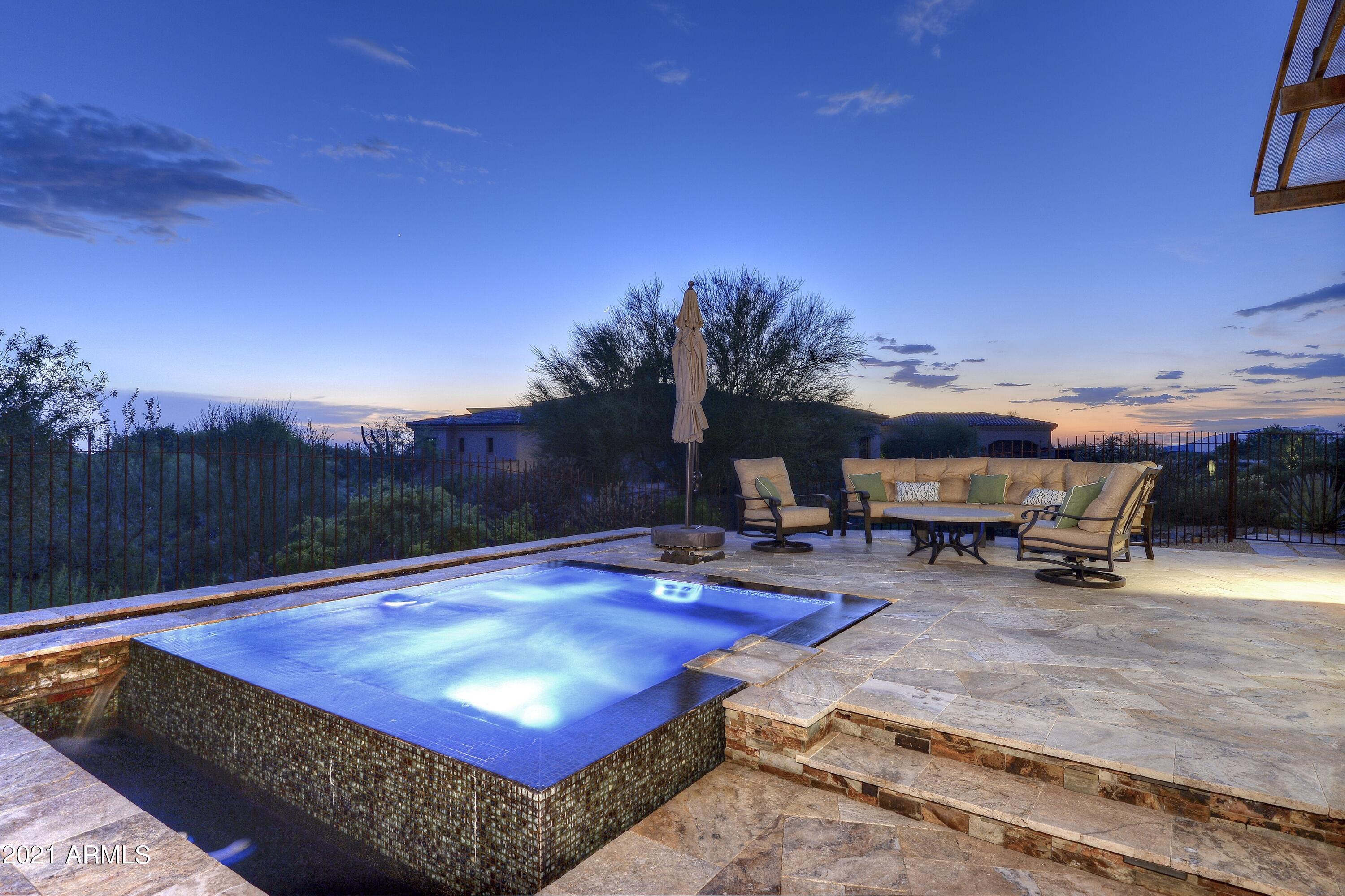 DESERT MOUNTAIN - Residential