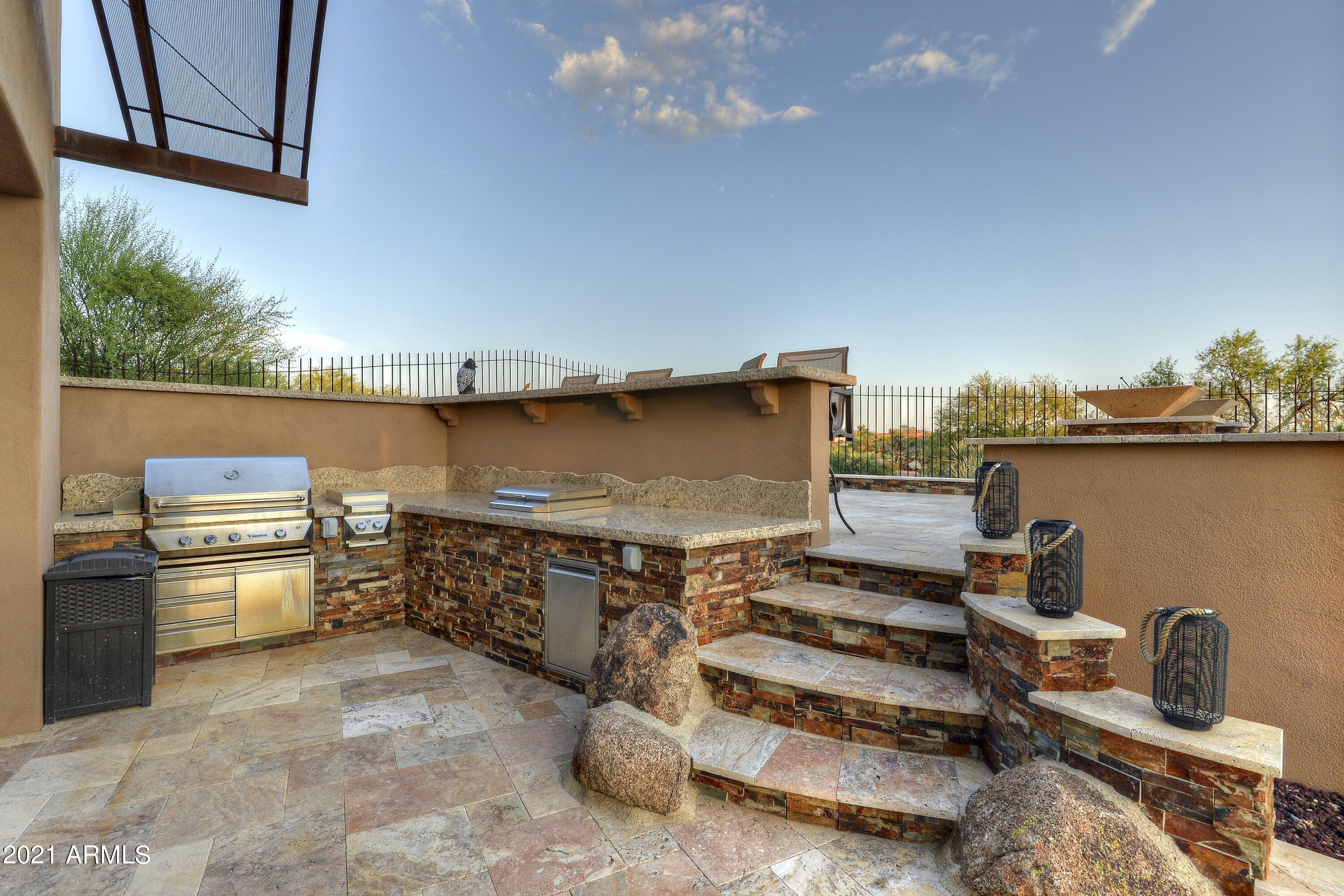 DESERT MOUNTAIN - Residential