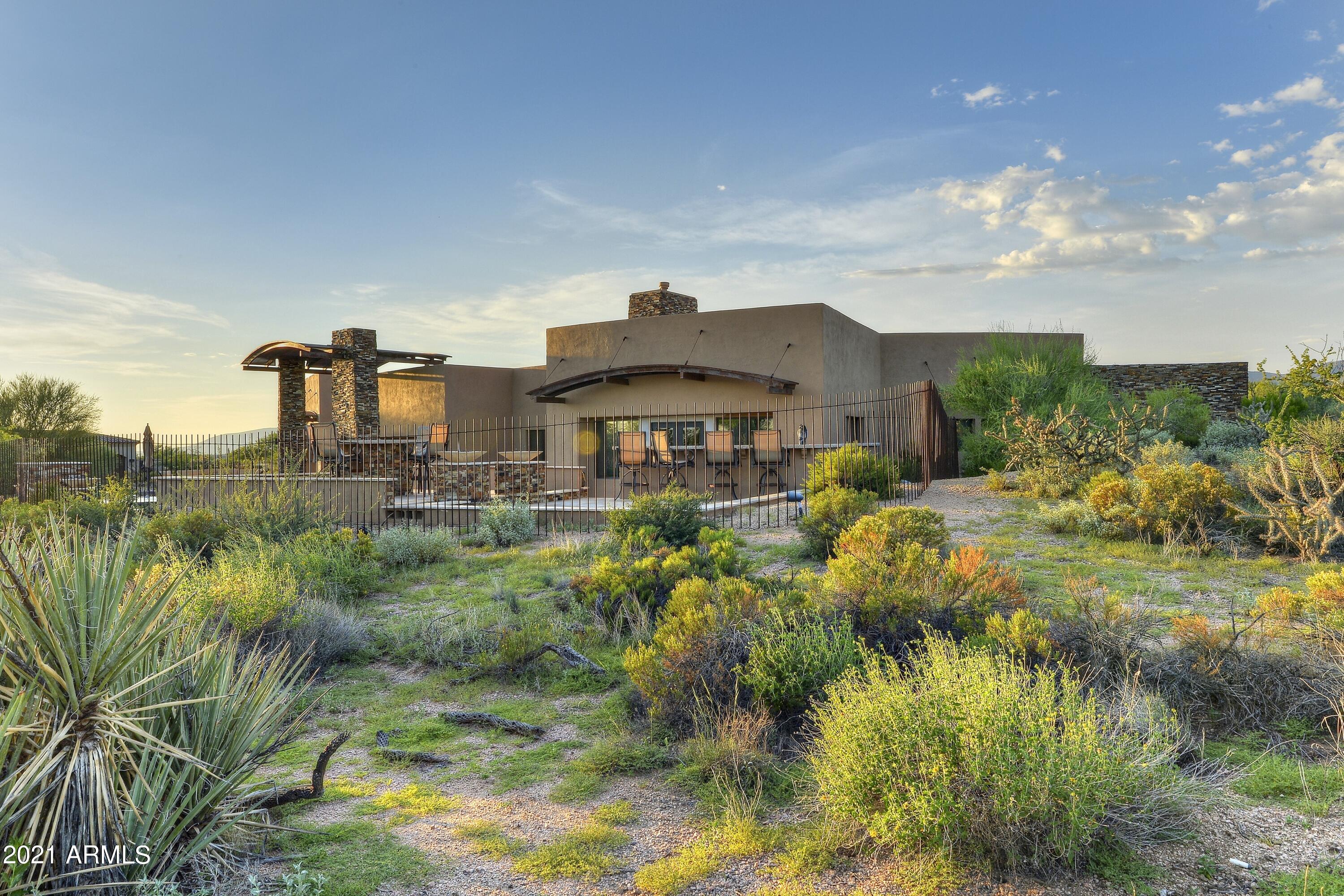 DESERT MOUNTAIN - Residential