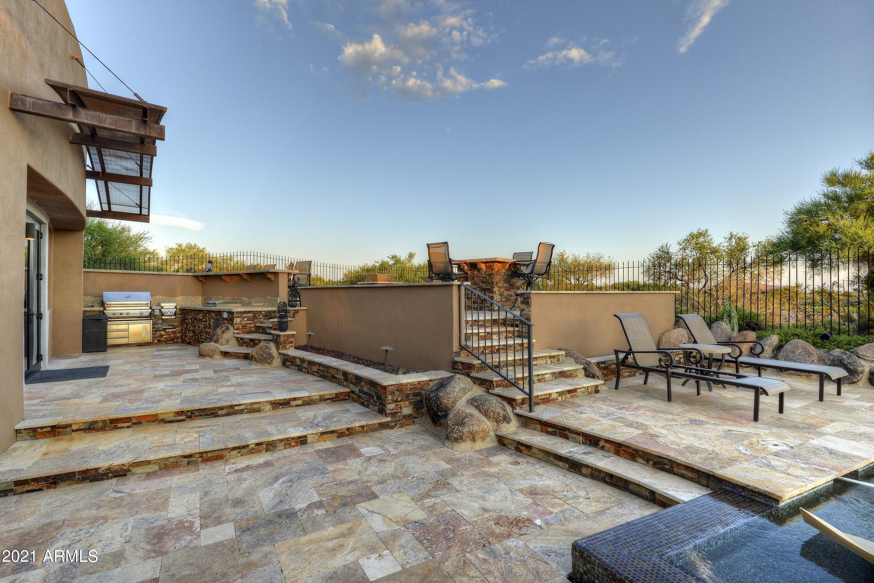 DESERT MOUNTAIN - Residential