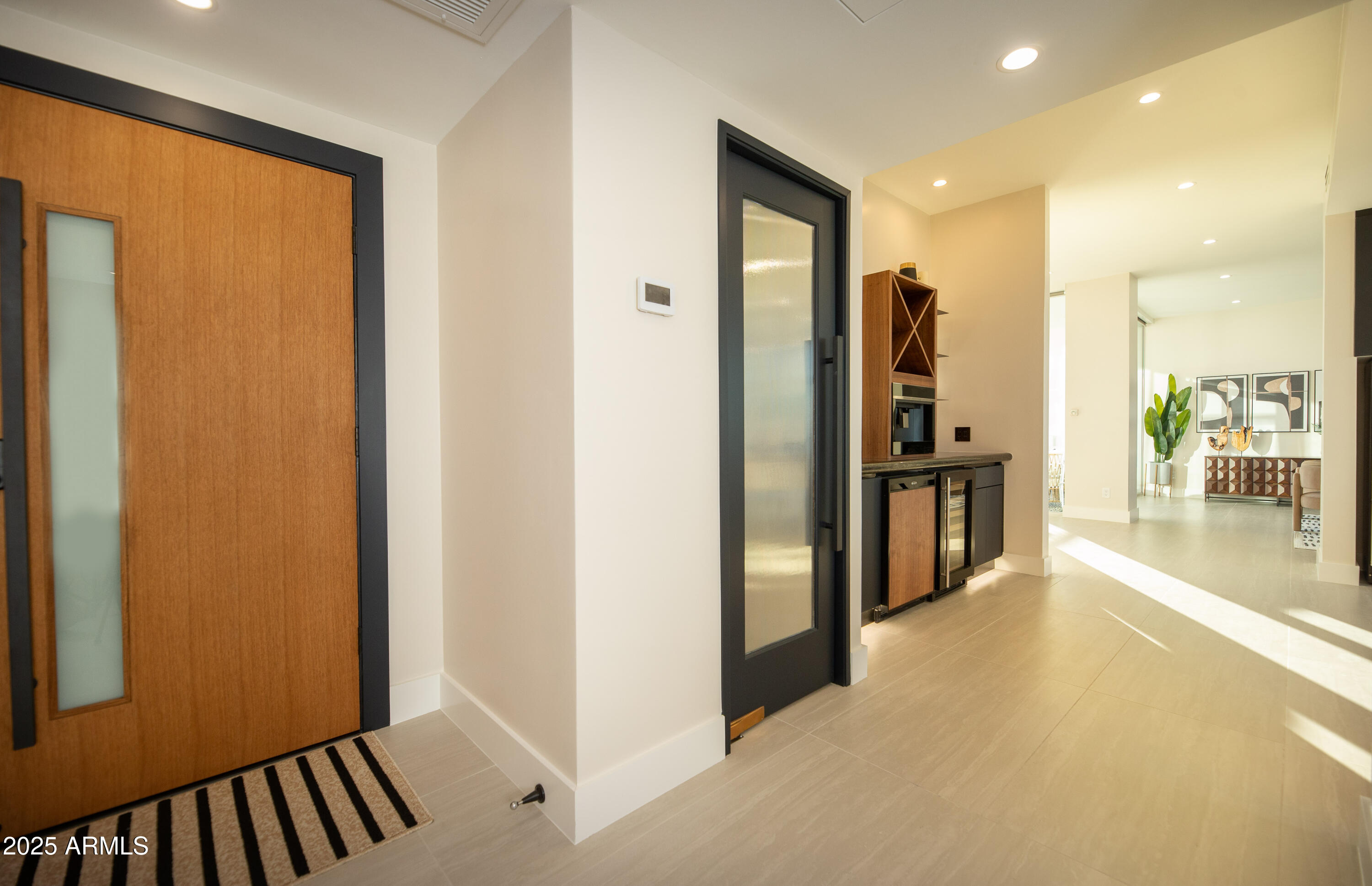 2323 N CENTRAL Avenue C