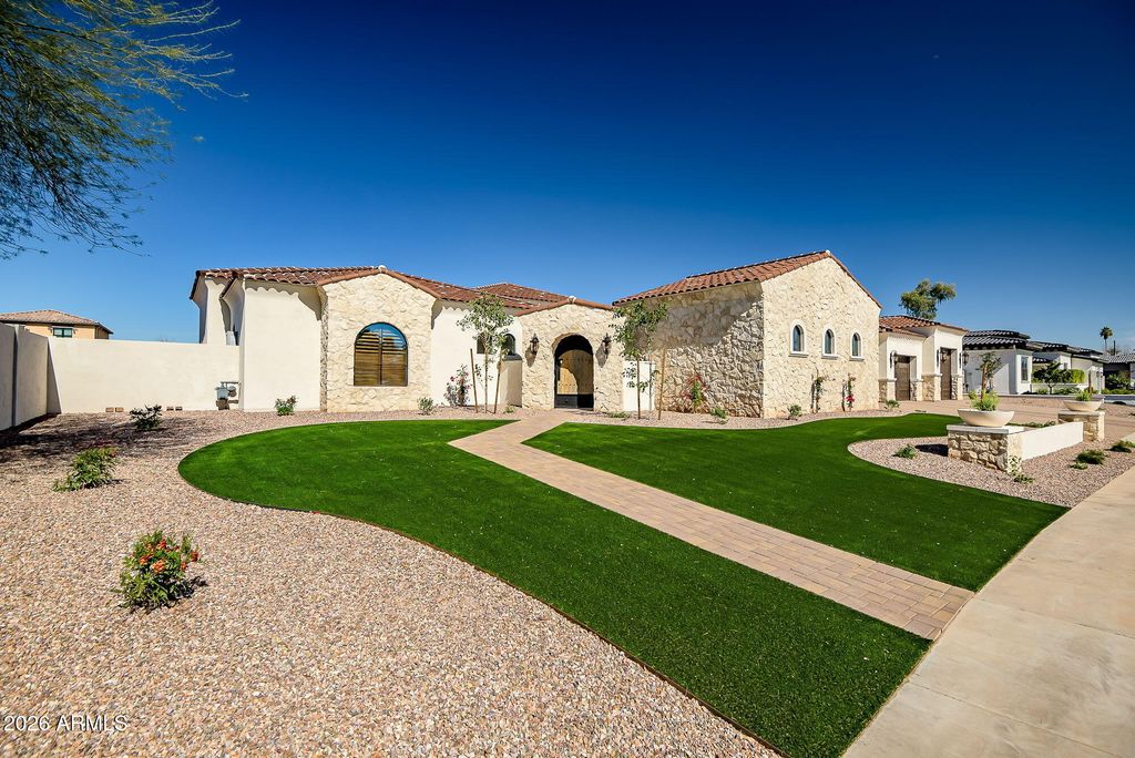 Photo of 7436 W Calavar Road, Peoria, AZ 85381 (MLS # 6991186)