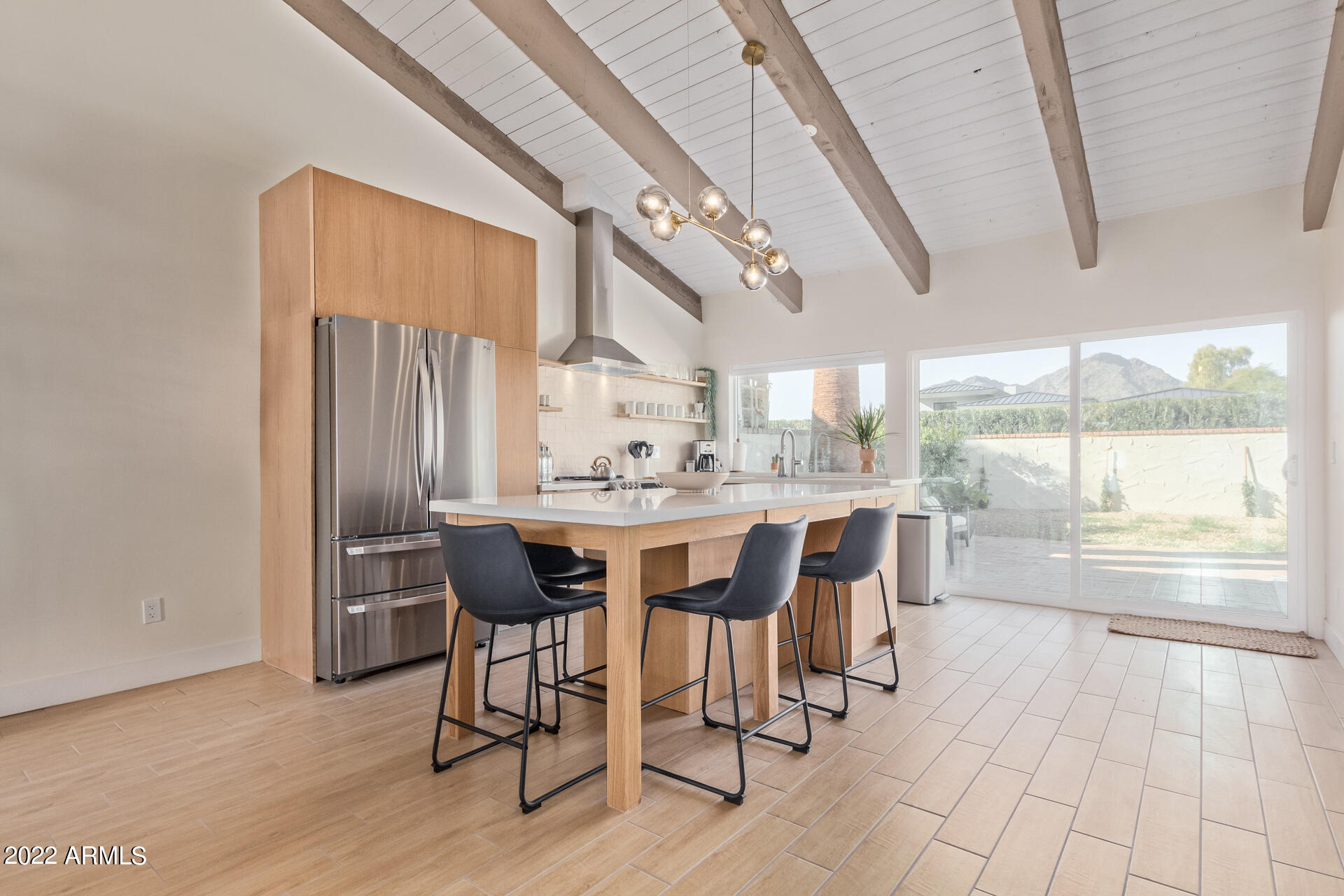 Paradise Valley, Arizona 85253, United States, 2 Bedrooms Bedrooms, ,2 BathroomsBathrooms,Residential,Active,74076