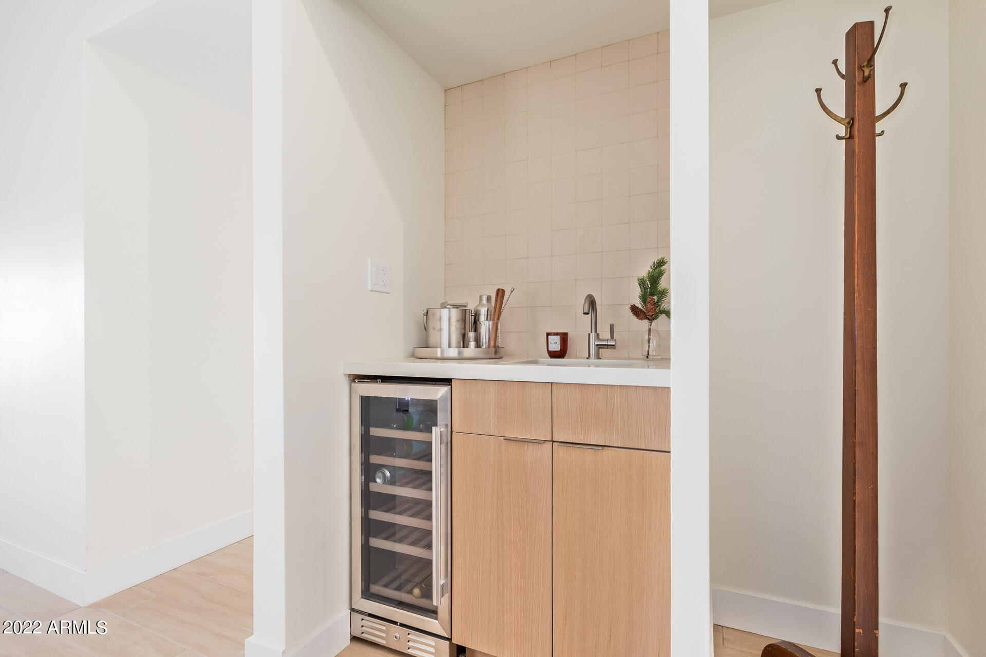 Paradise Valley, Arizona 85253, United States, 2 Bedrooms Bedrooms, ,2 BathroomsBathrooms,Residential,Active,74076