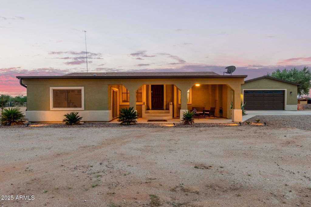 Photo of 1455 W Ivar Road, San Tan Valley, AZ 85144 (MLS # 6932033)