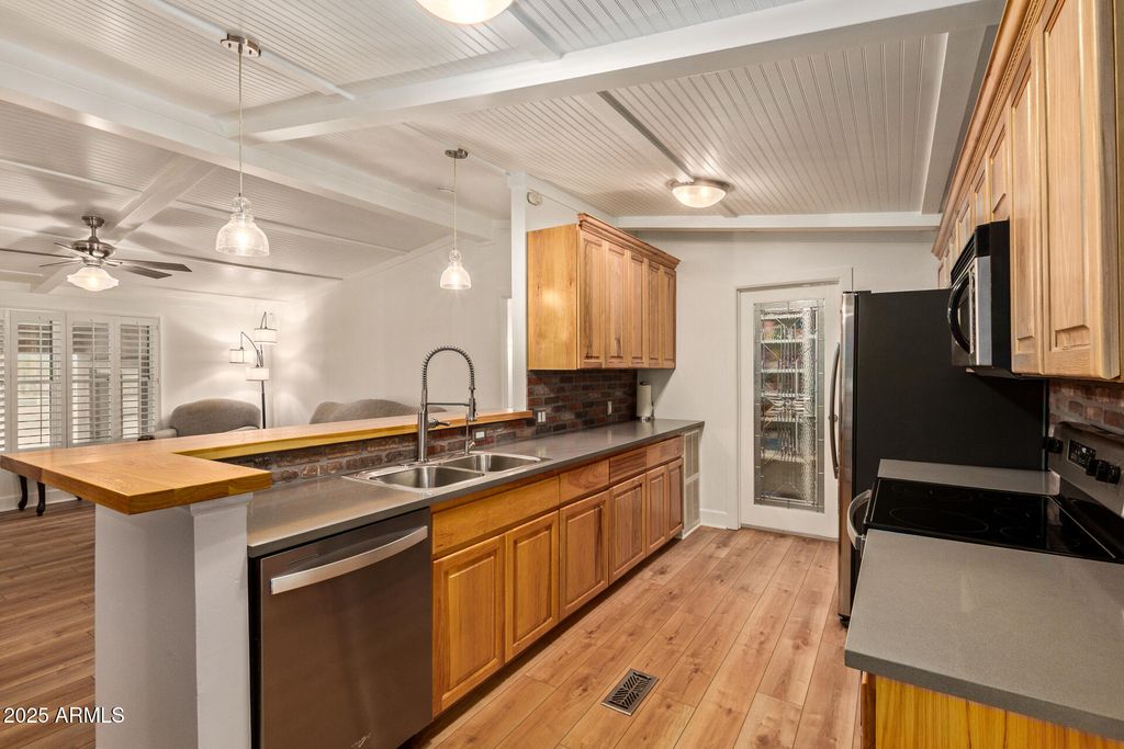 Photo of 1455 W Ivar Road, San Tan Valley, AZ 85144 (MLS # 6932033)