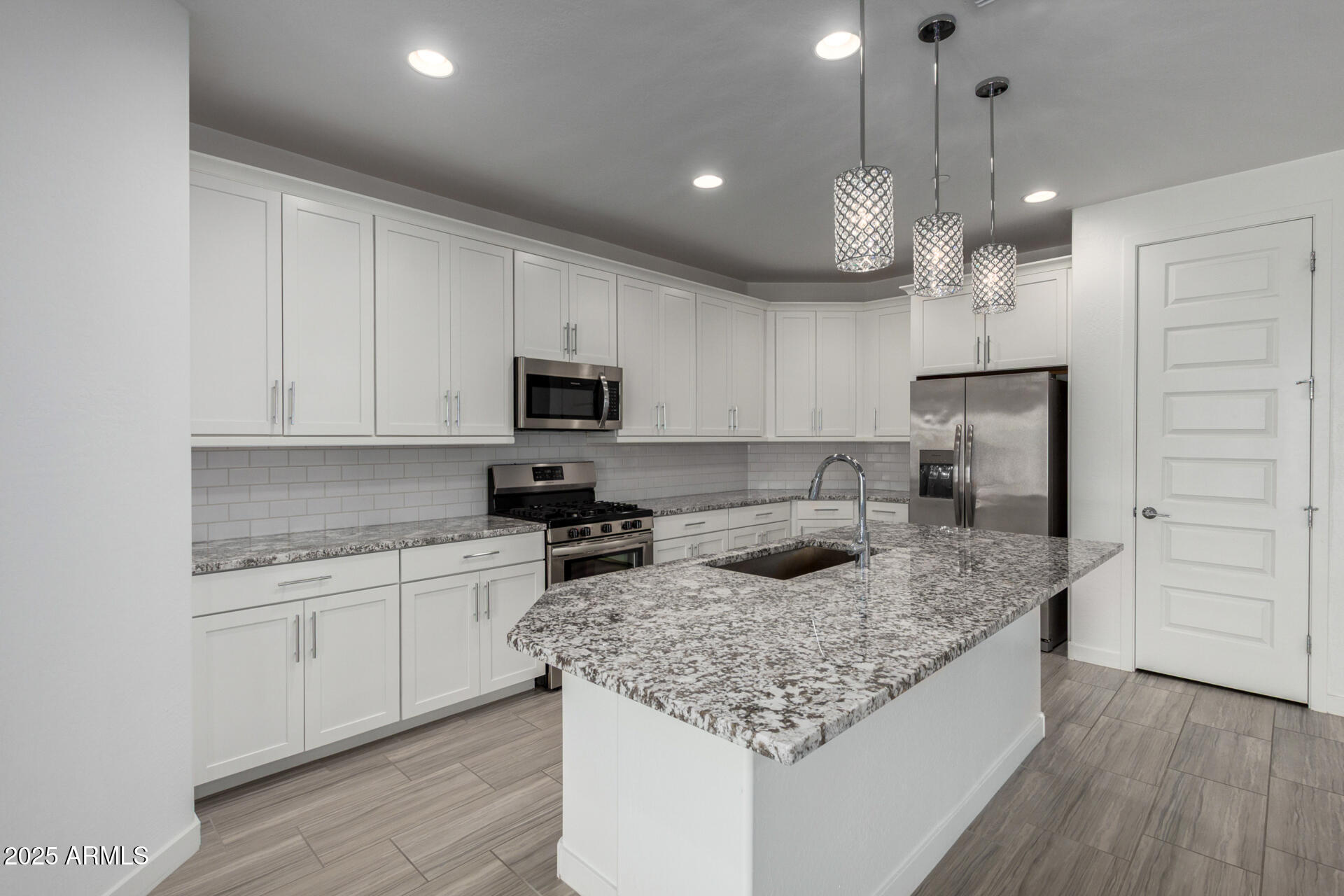 9658 E TAHOE Circle