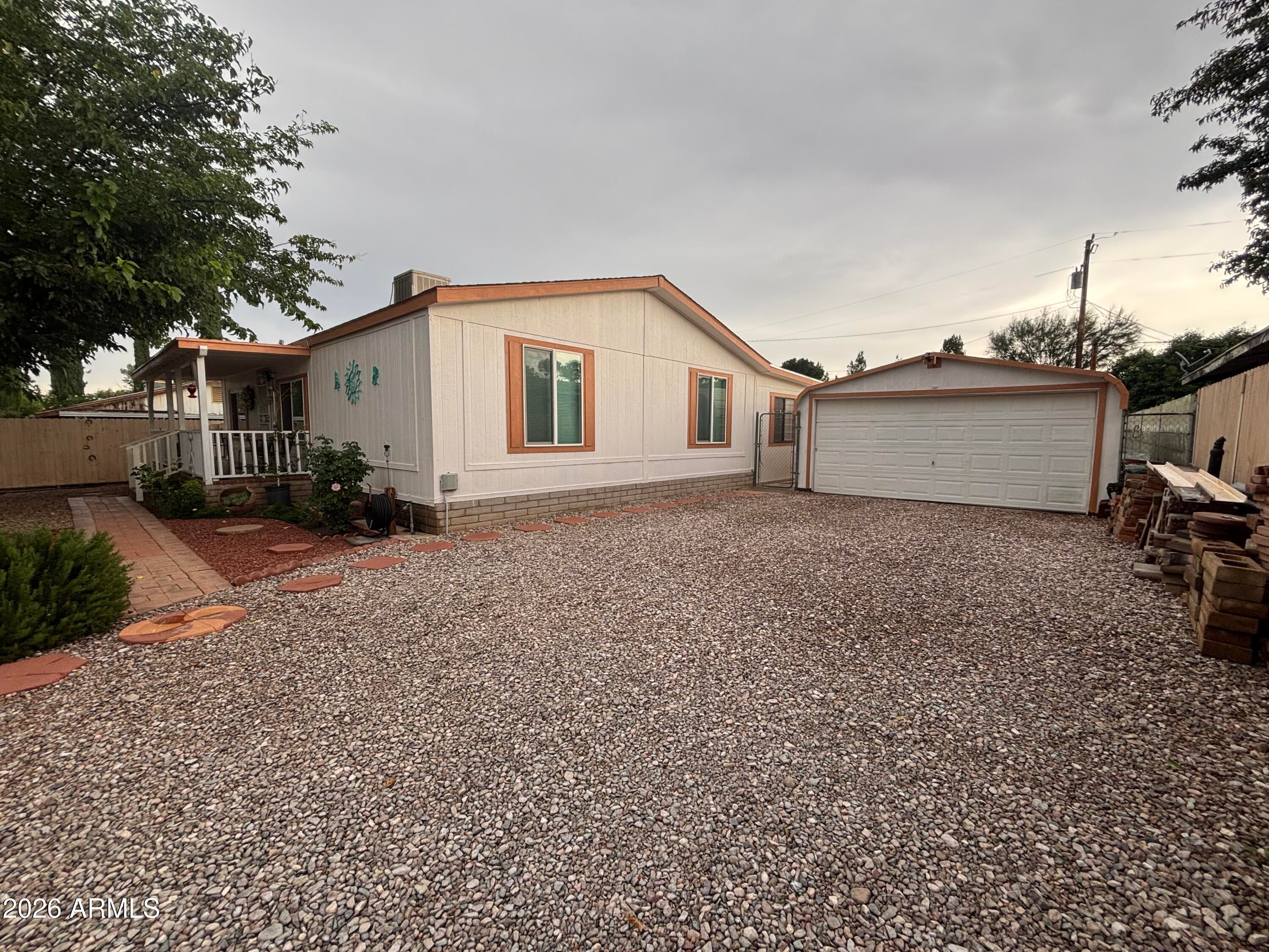 211 N MARTHA Lane
