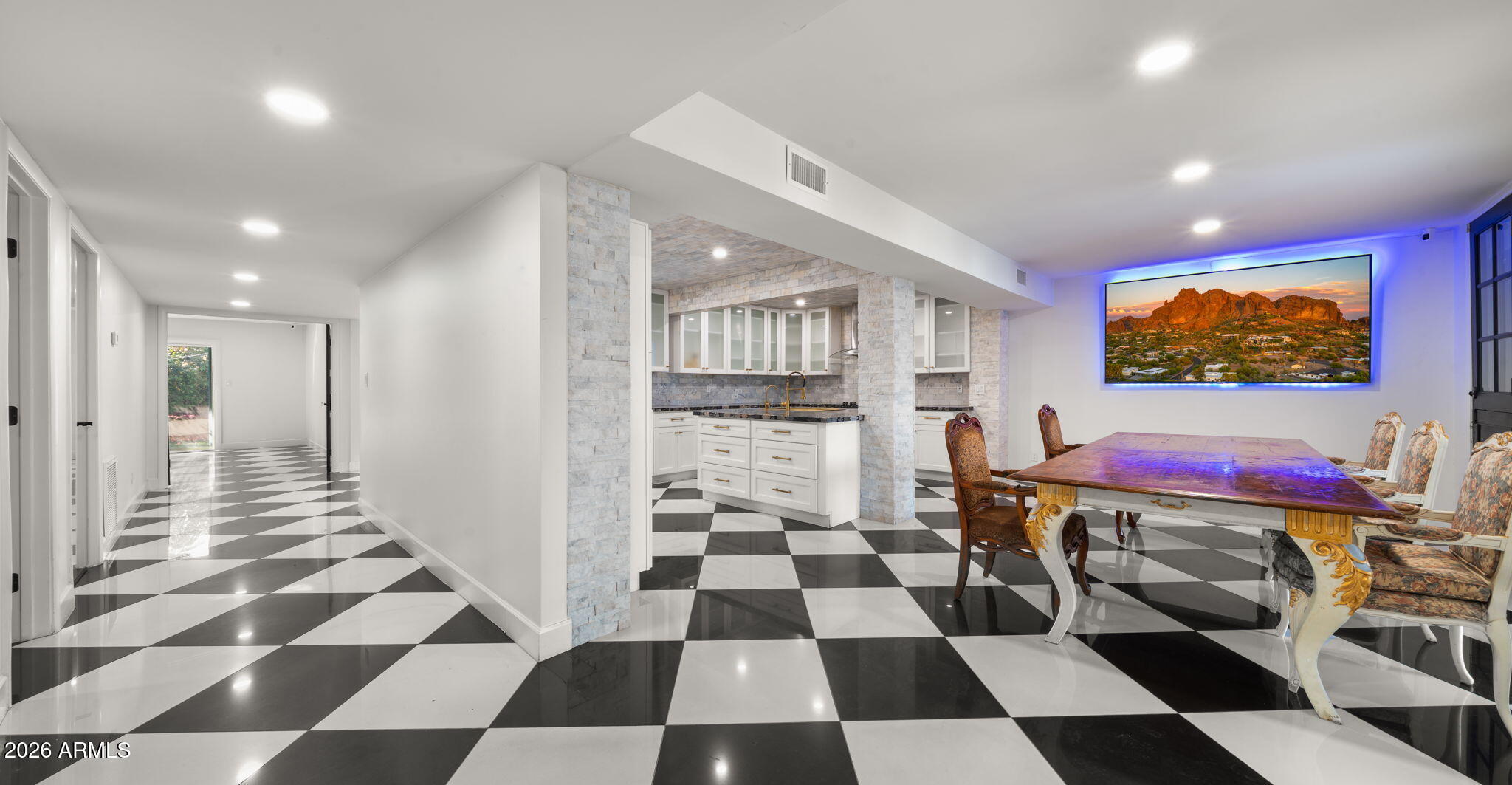 7240 N VIA DE LA MONTANA --