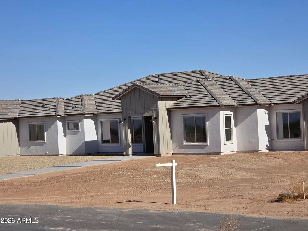 Photo of 6561 W Palomino Way, Coolidge, AZ 85128 (MLS # 7048315)