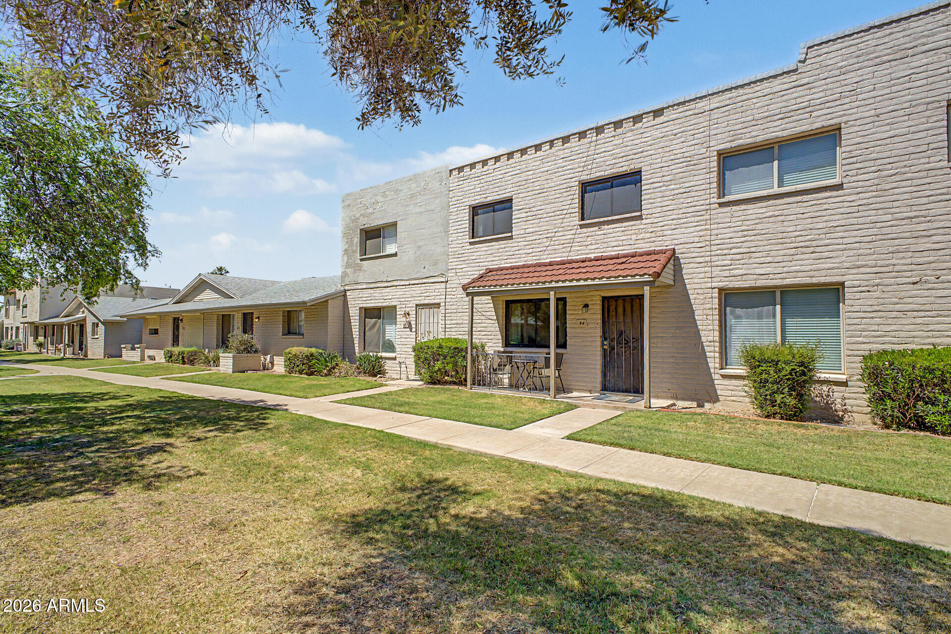 225 N STANDAGE -- 44