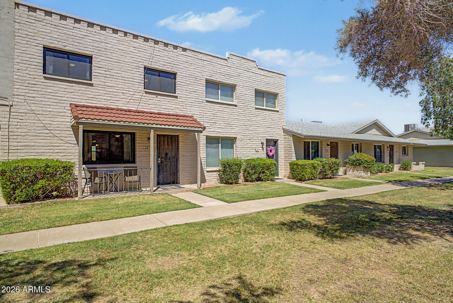 225 N STANDAGE -- 44