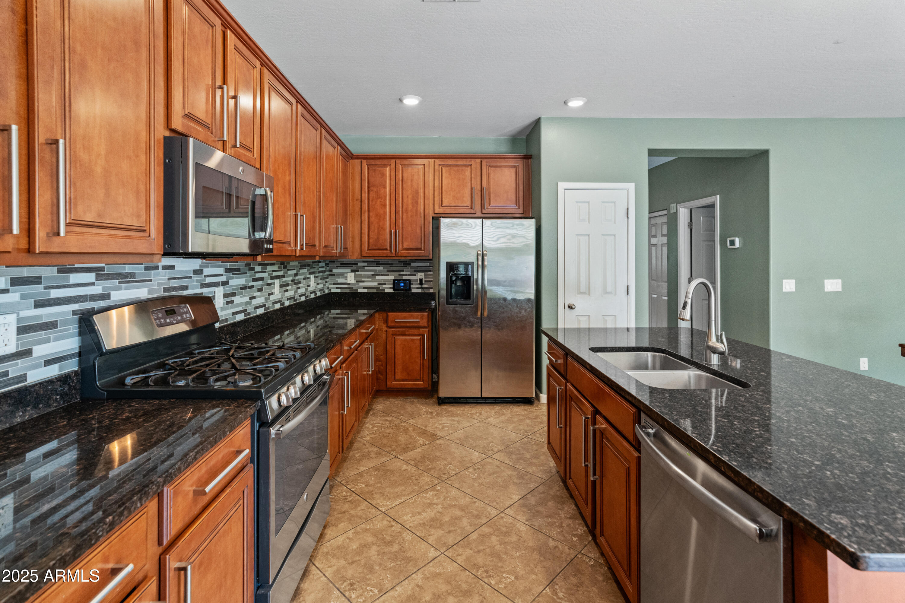 Gilbert, Arizona 85298, United States, 5 Bedrooms Bedrooms, ,4 BathroomsBathrooms,Residential,Active,224665