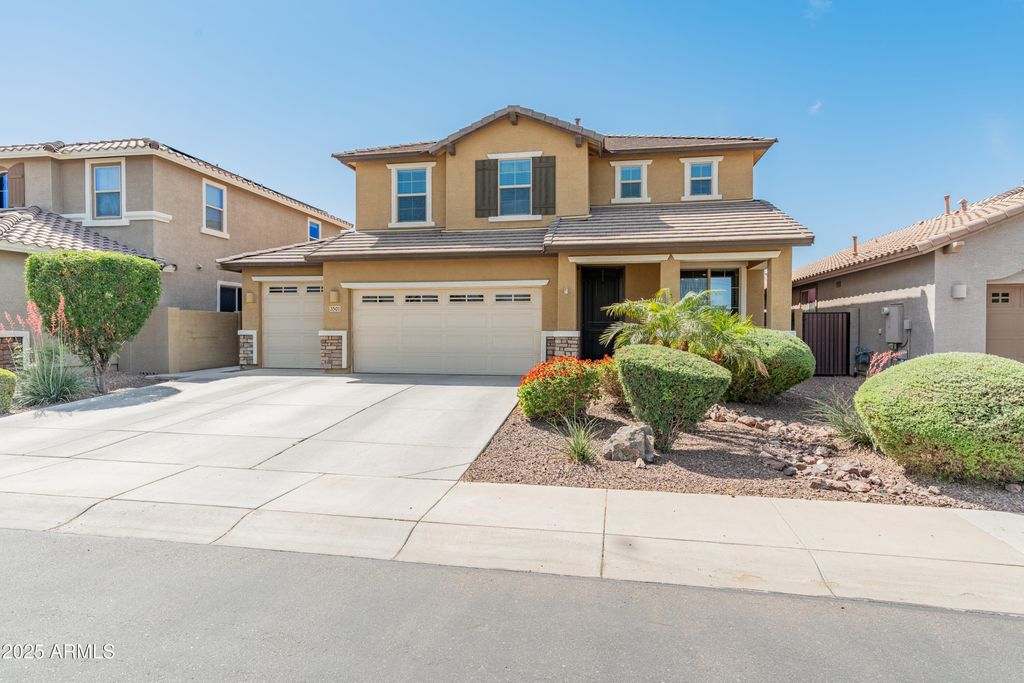Photo of 3501 E Apricot Lane, Gilbert, AZ 85298 (MLS # 6931589)