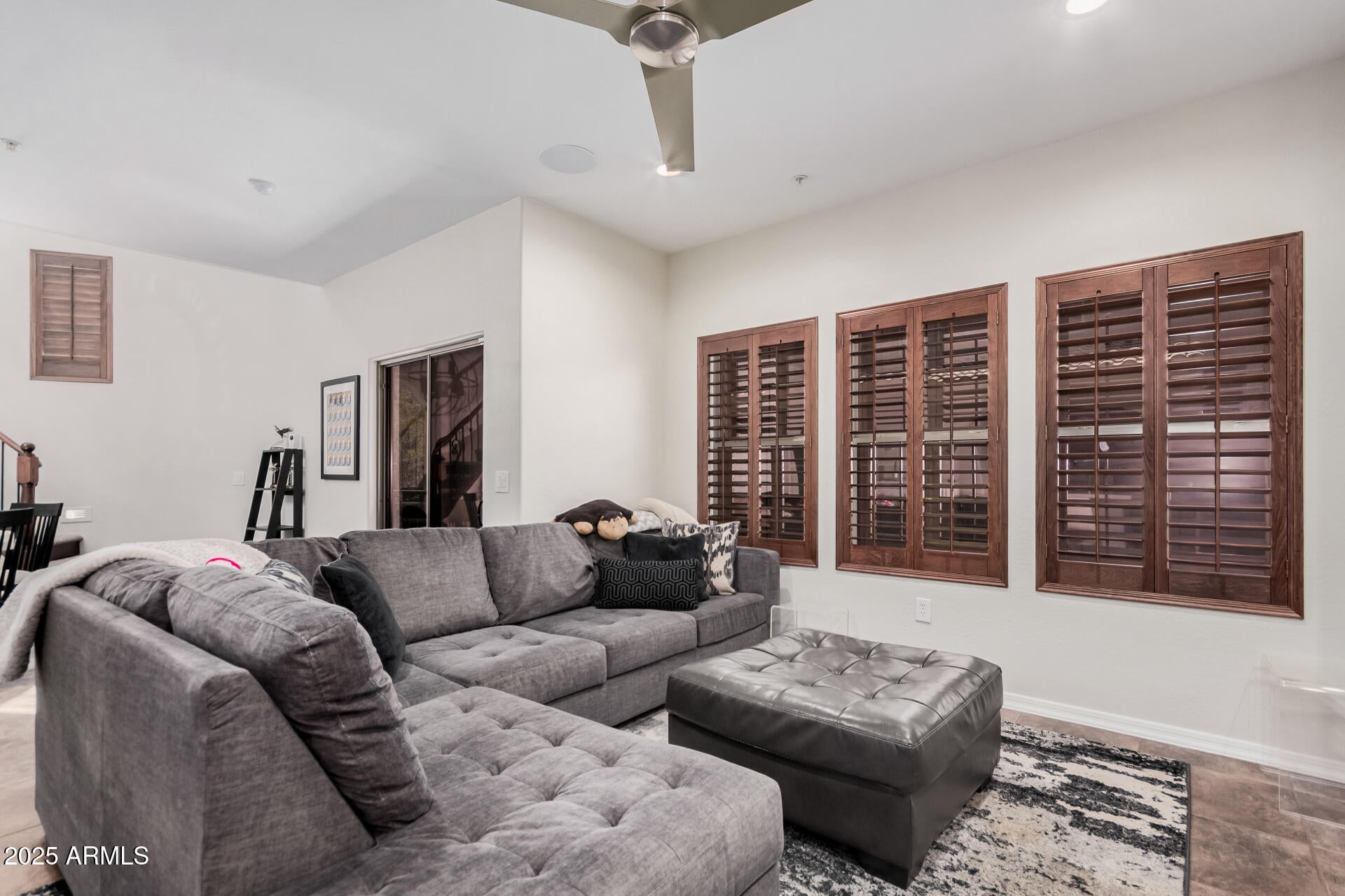 3935 E Rough Rider Road Unit 1029