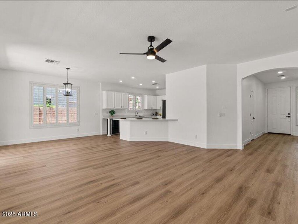 Photo of 271 W Roadrunner Drive, Chandler, AZ 85286 (MLS # 6983824)