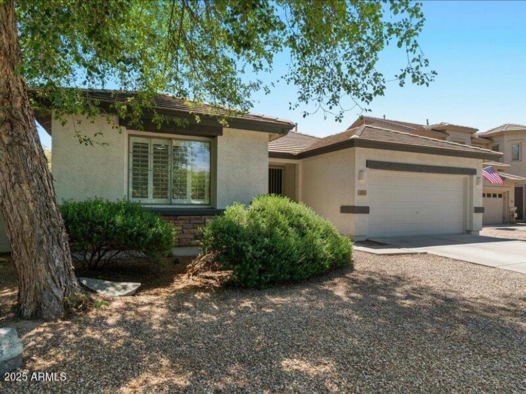 Photo of 271 W Roadrunner Drive, Chandler, AZ 85286 (MLS # 6983824)