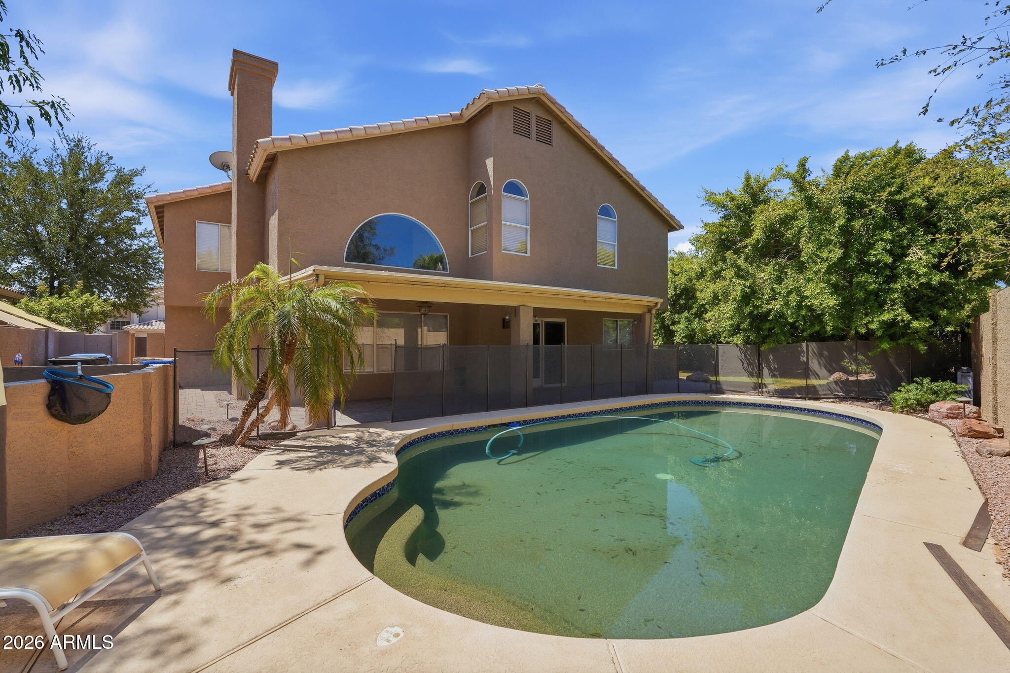 4658 E KELLY Drive