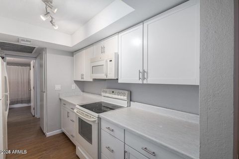 18202 N CAVE CREEK Road 134 Phoenix AZ 85032