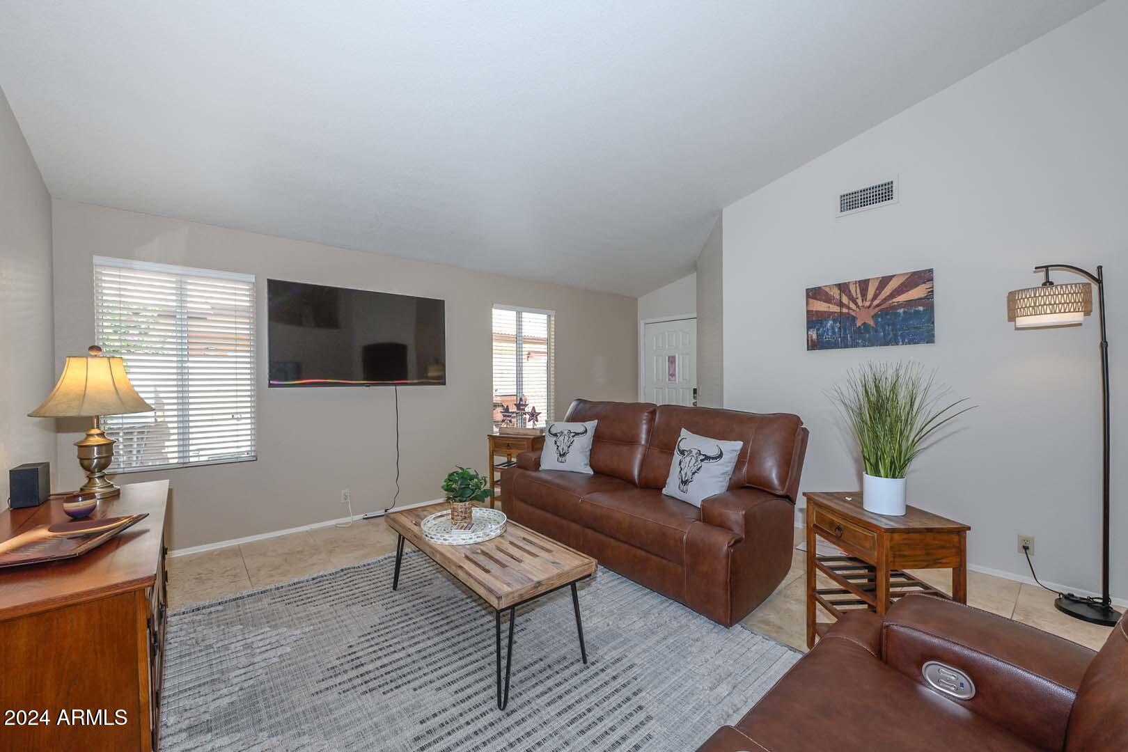 10509 W RUNION Drive