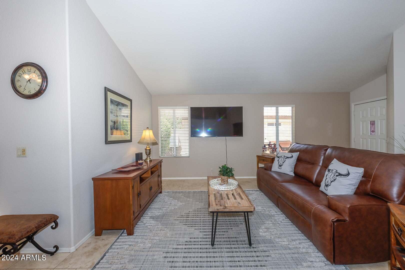 10509 W RUNION Drive