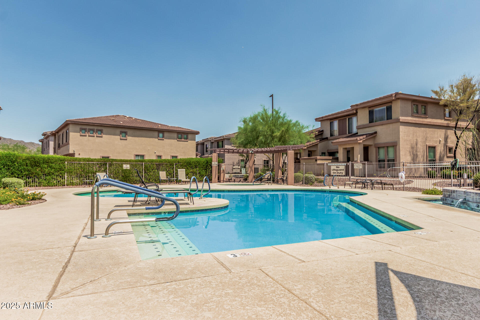 SERENITY VILLAS AT ANTHEM CONDOMINIUM - Residential