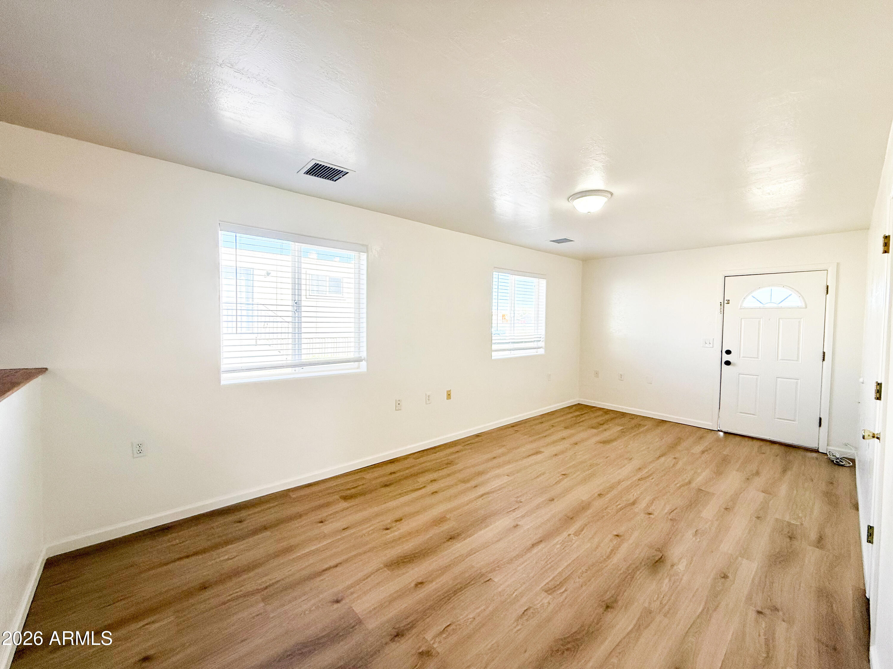 430 W LAKE LOUISE Road