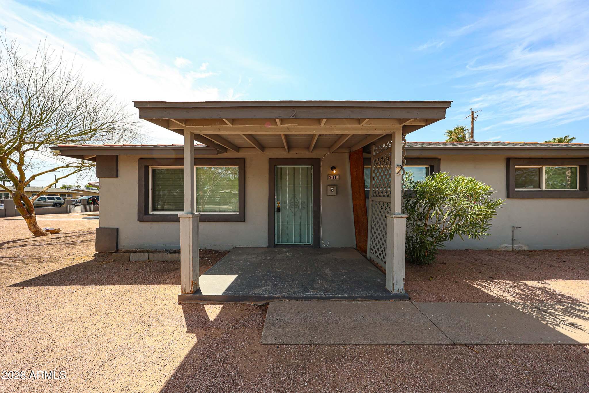 2919 E oak Place 2