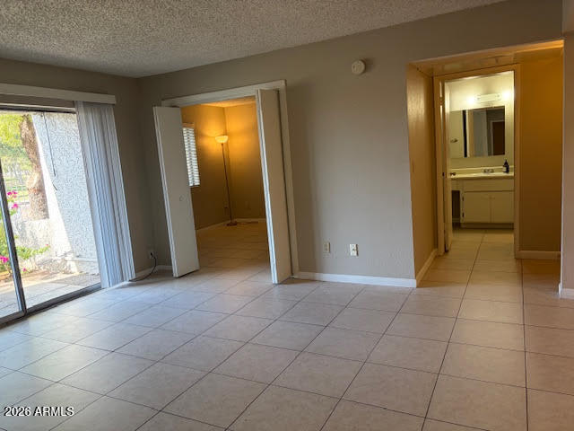 4444 E PARADISE VILLAGE Parkway N 129