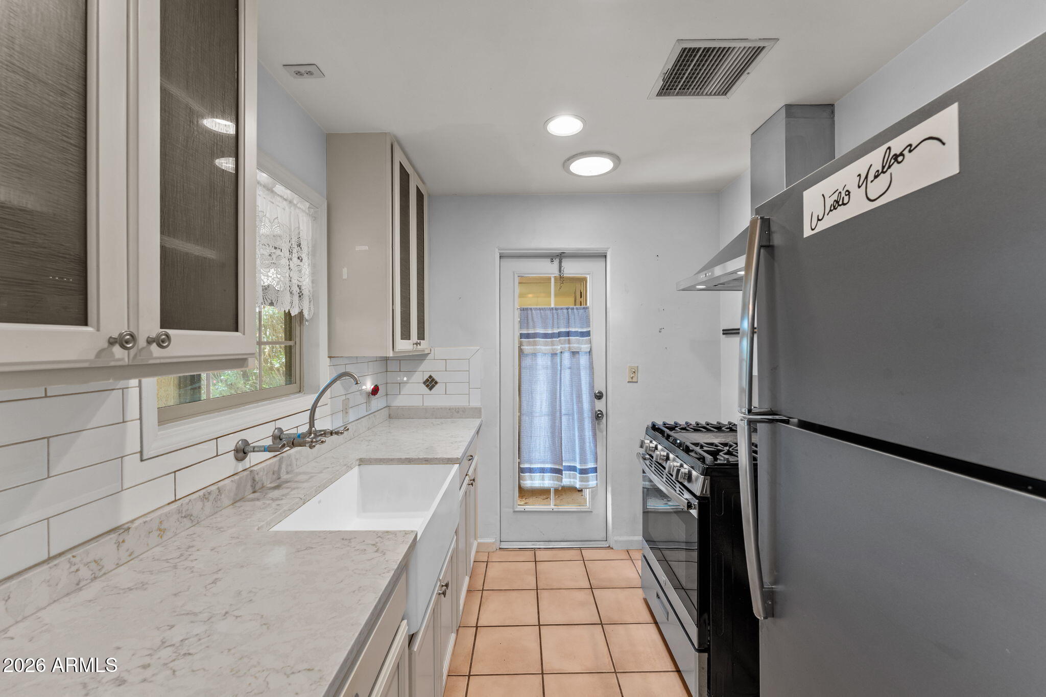 205 N Cucuracha Street