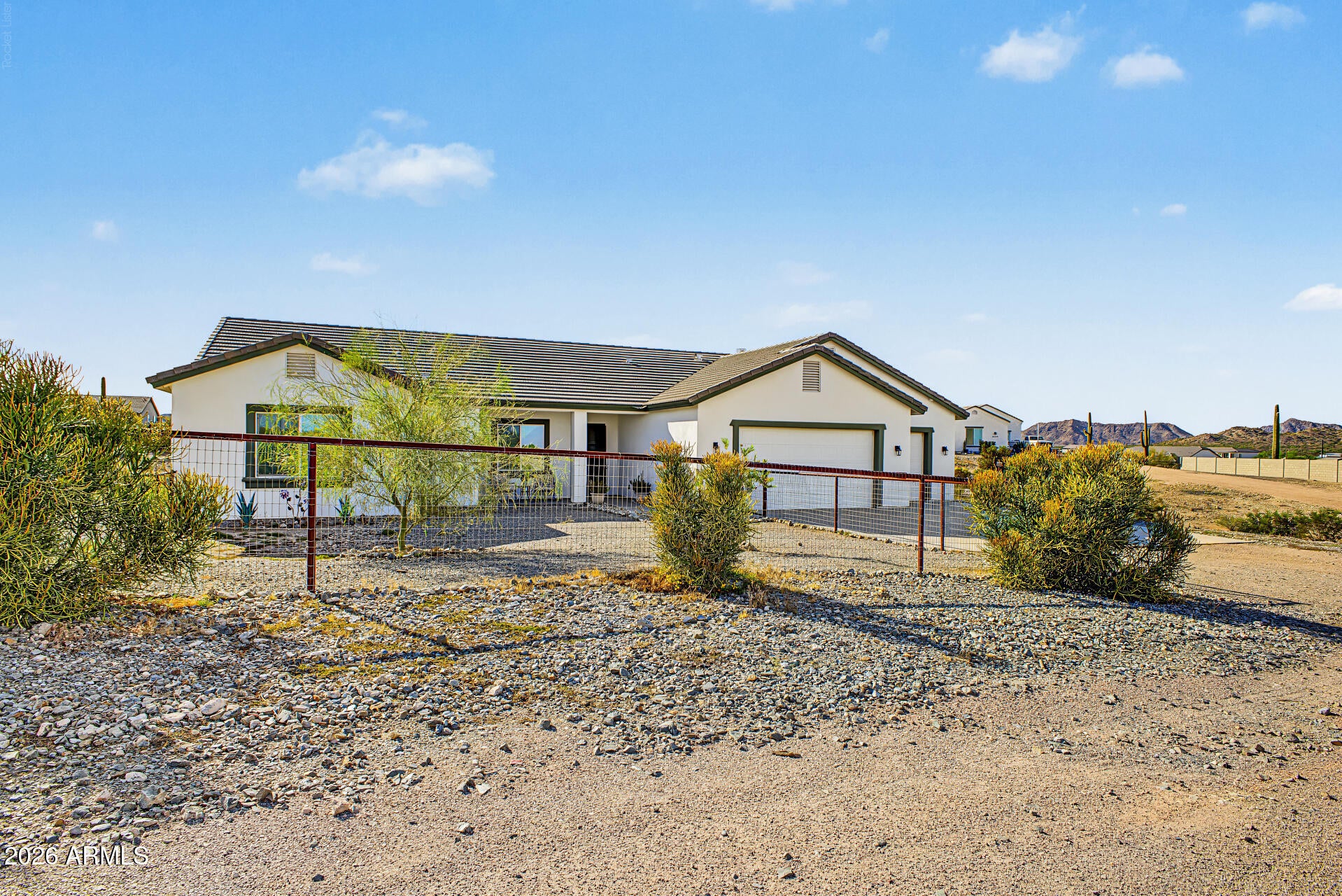 28344 N Blue Bird Road