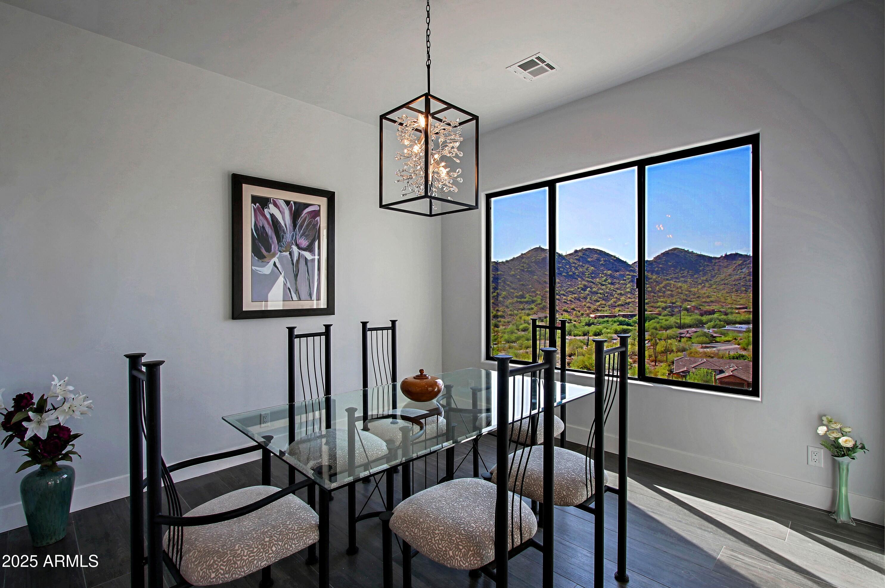 STAGECOACH PASS ESTATES - Residential
