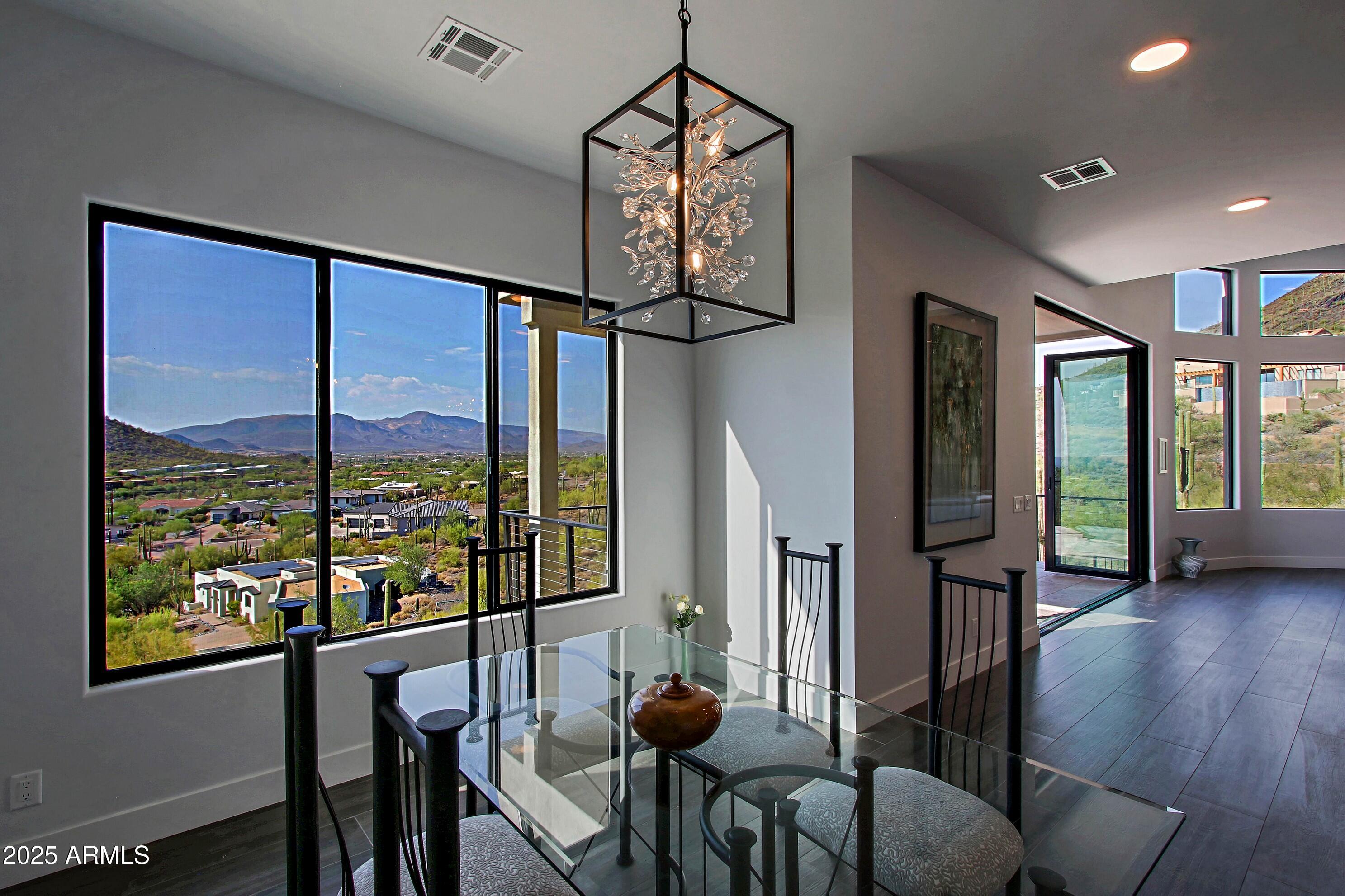 STAGECOACH PASS ESTATES - Residential