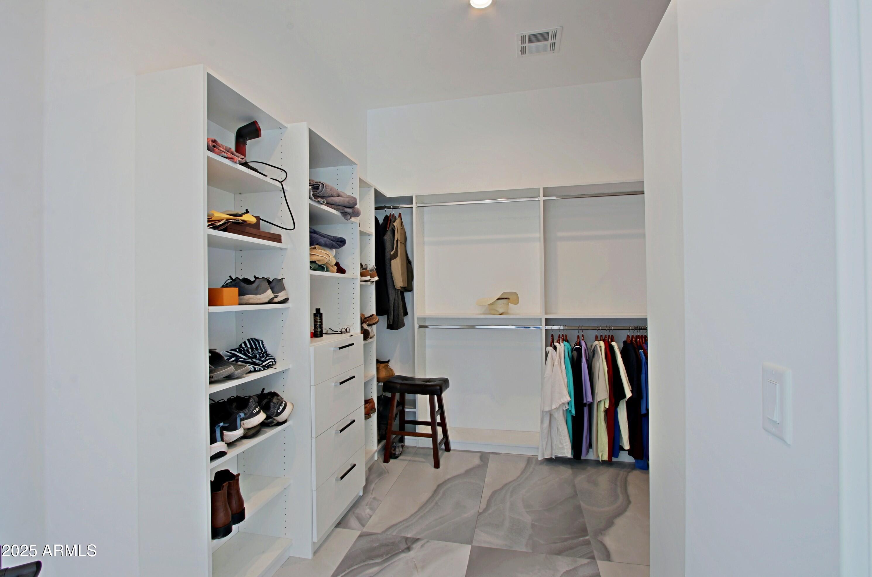 STAGECOACH PASS ESTATES - Residential