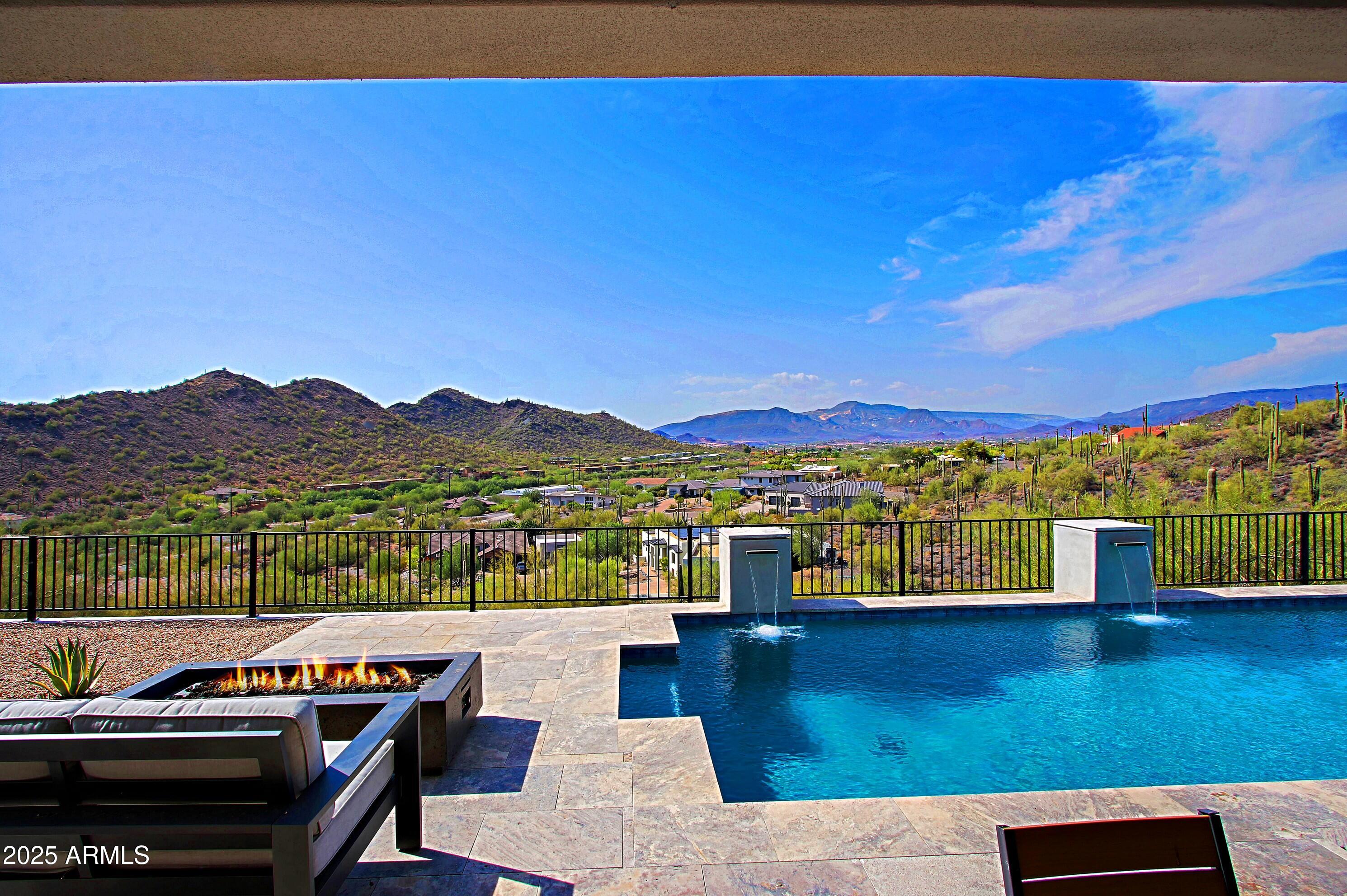 STAGECOACH PASS ESTATES - Residential