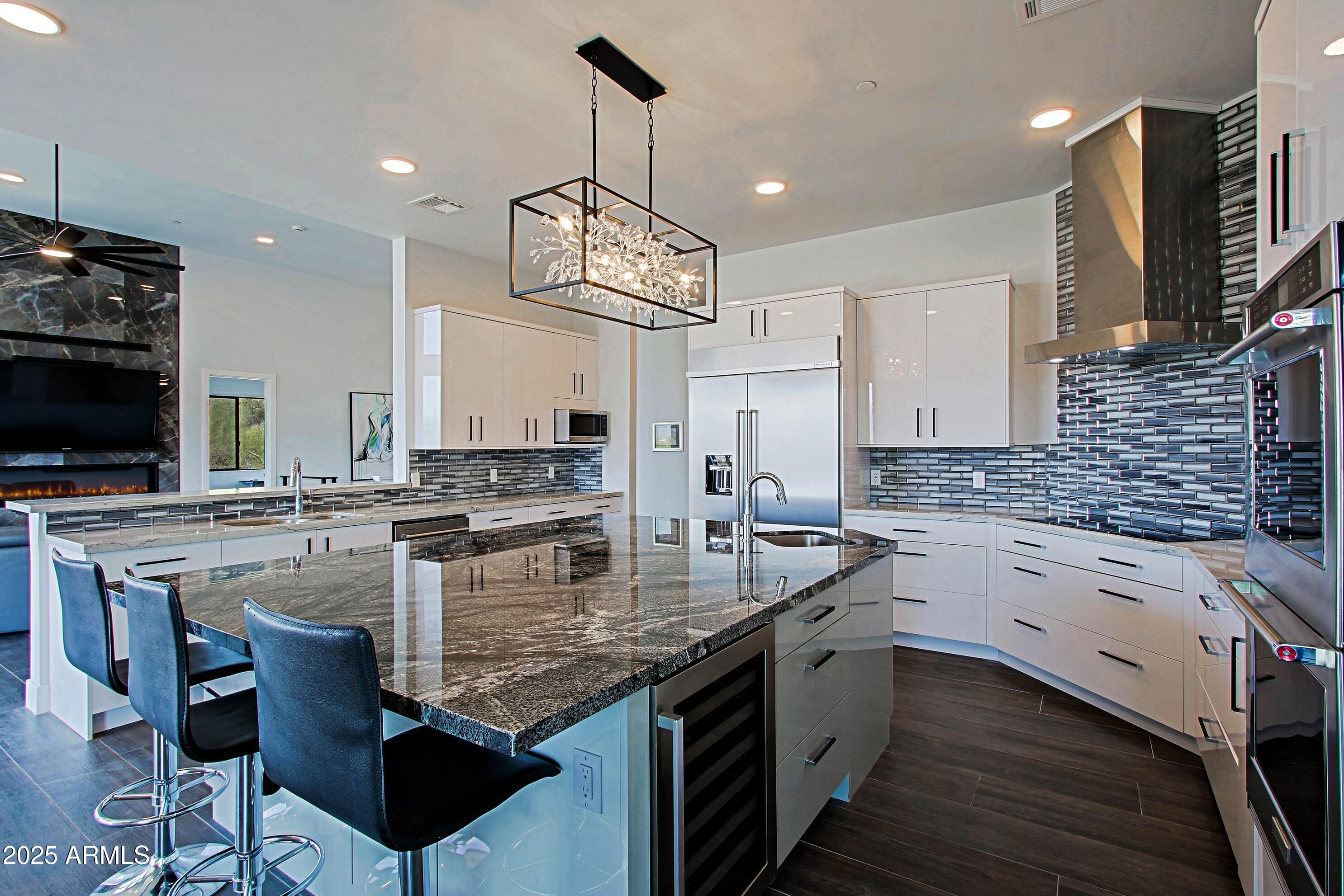 STAGECOACH PASS ESTATES - Residential