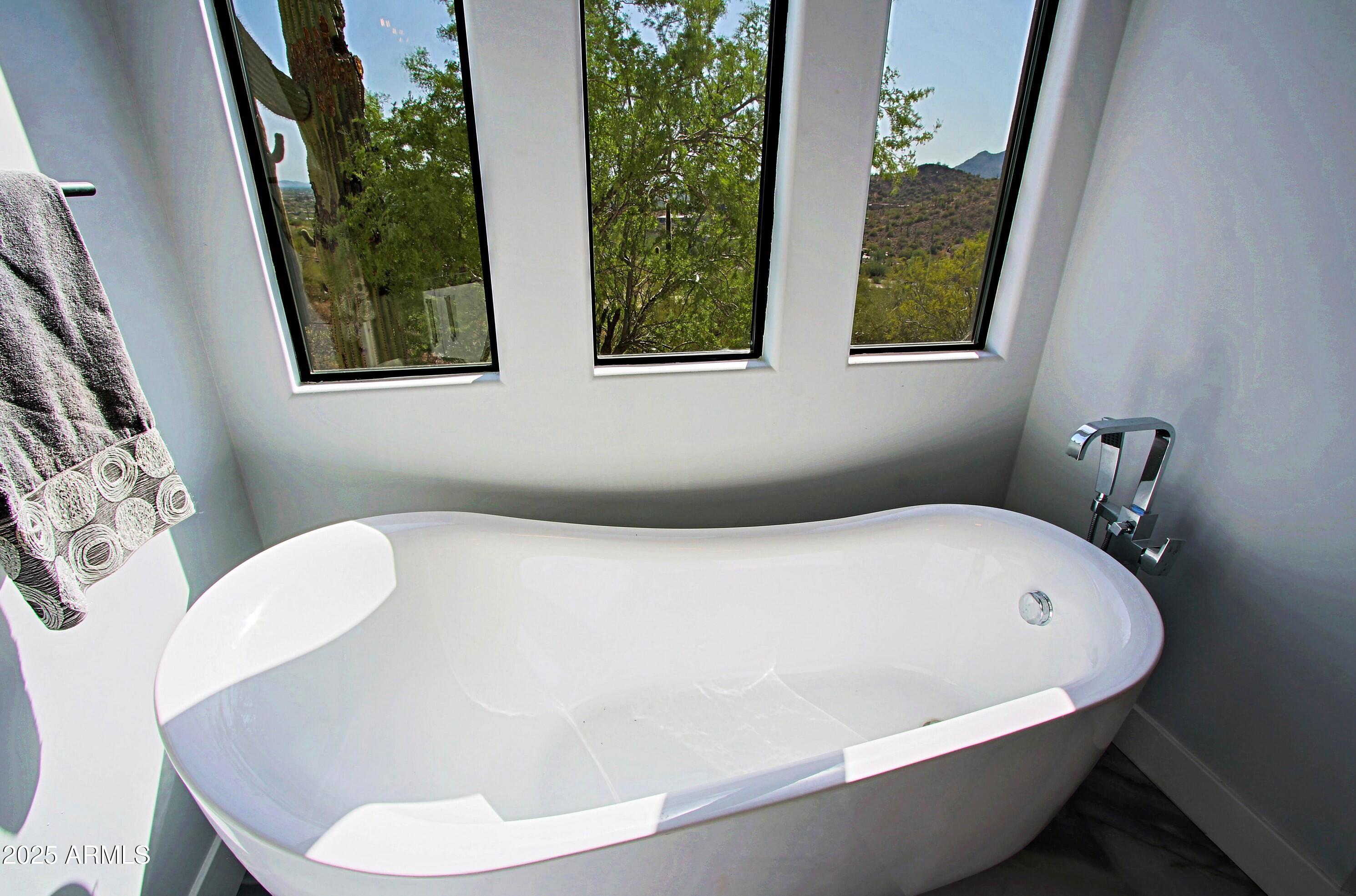 STAGECOACH PASS ESTATES - Residential