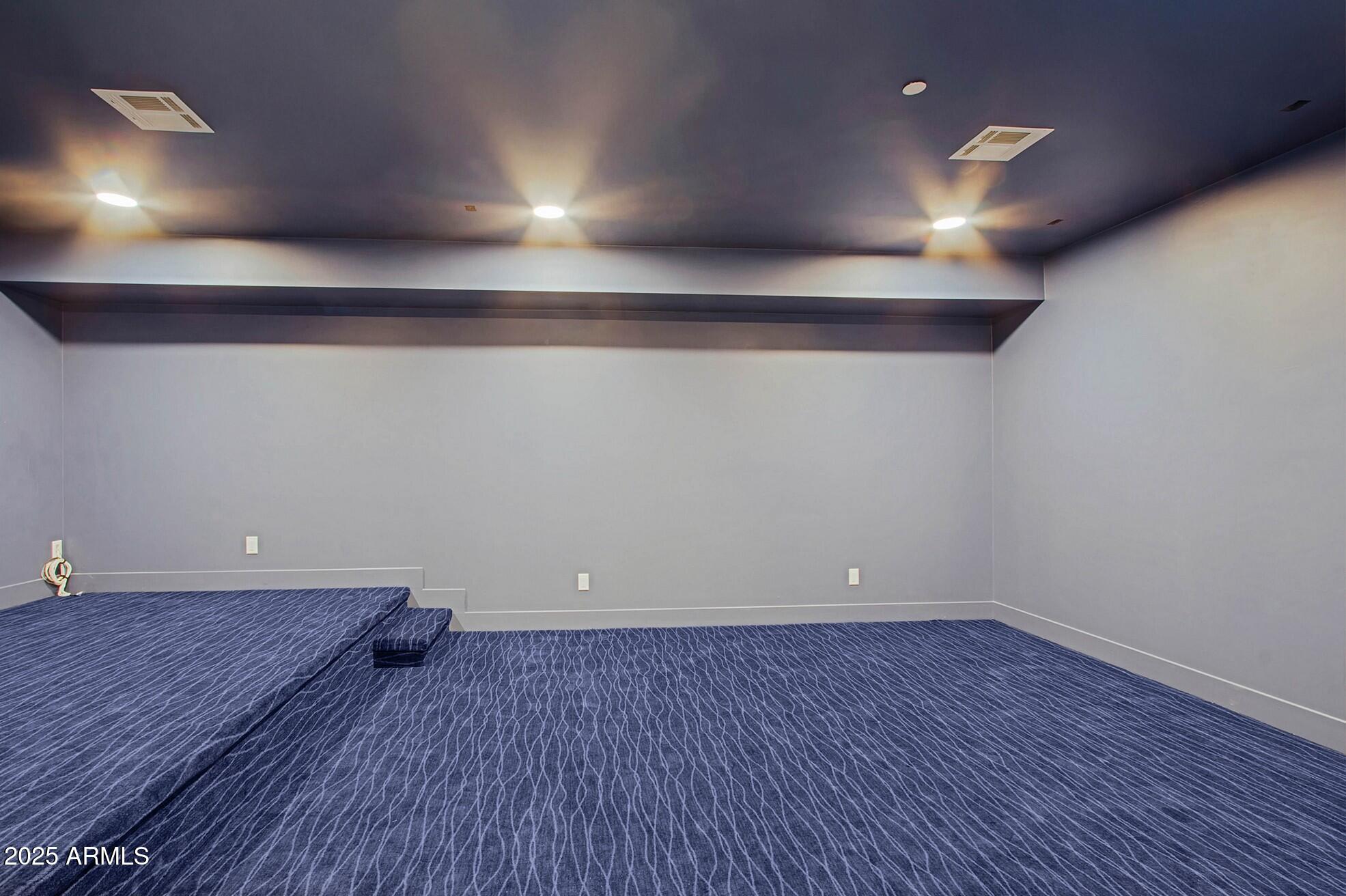 STAGECOACH PASS ESTATES - Residential