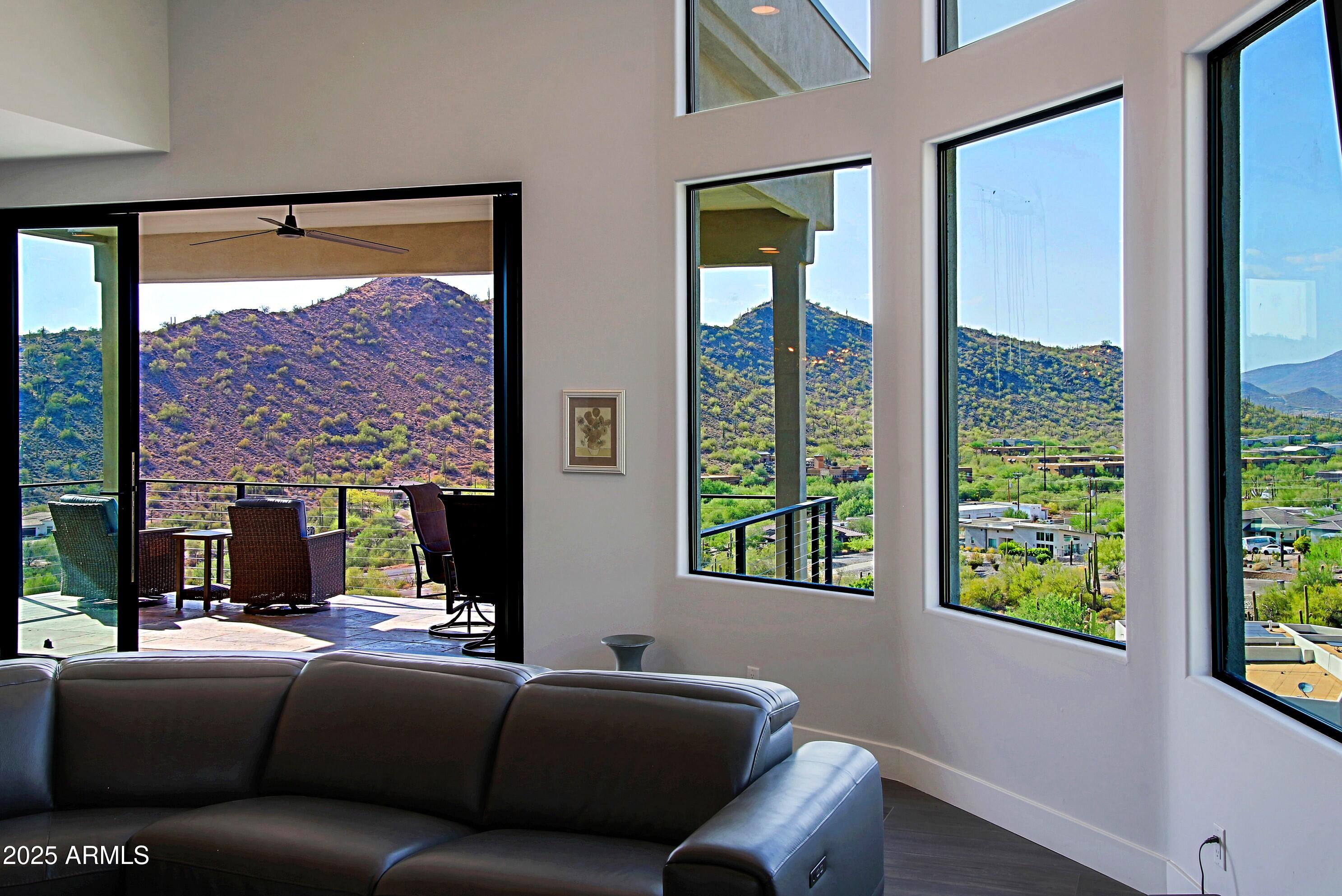 STAGECOACH PASS ESTATES - Residential
