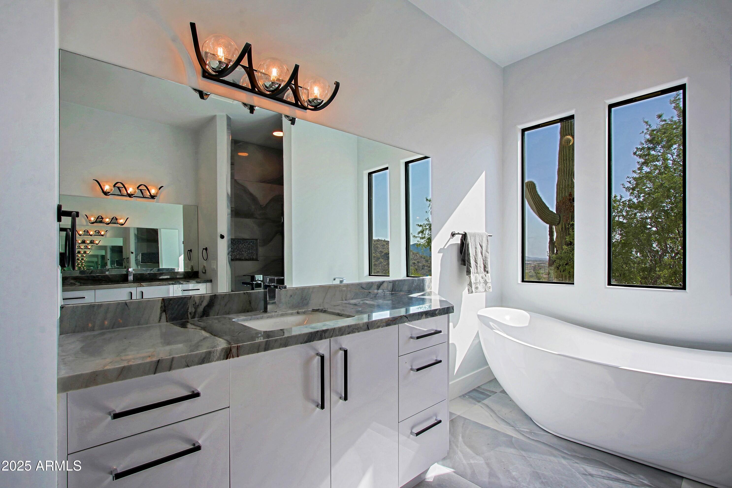STAGECOACH PASS ESTATES - Residential